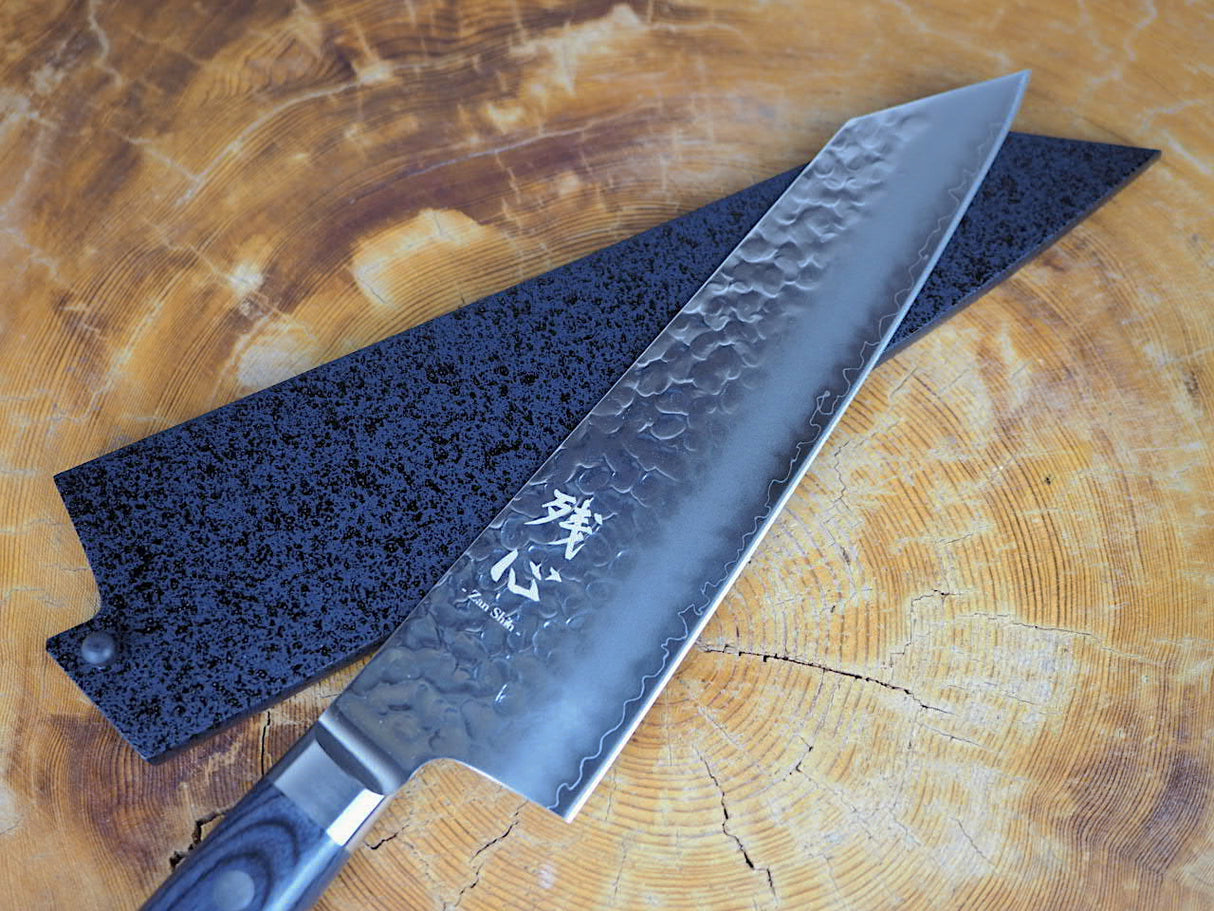 残心 Zan Shin AO (from Seki) - AUS10 Steel Kiritsuke (K-tip) Hammered Finish Santoku Knife Dark Blue Pakkawood Handle 19cm