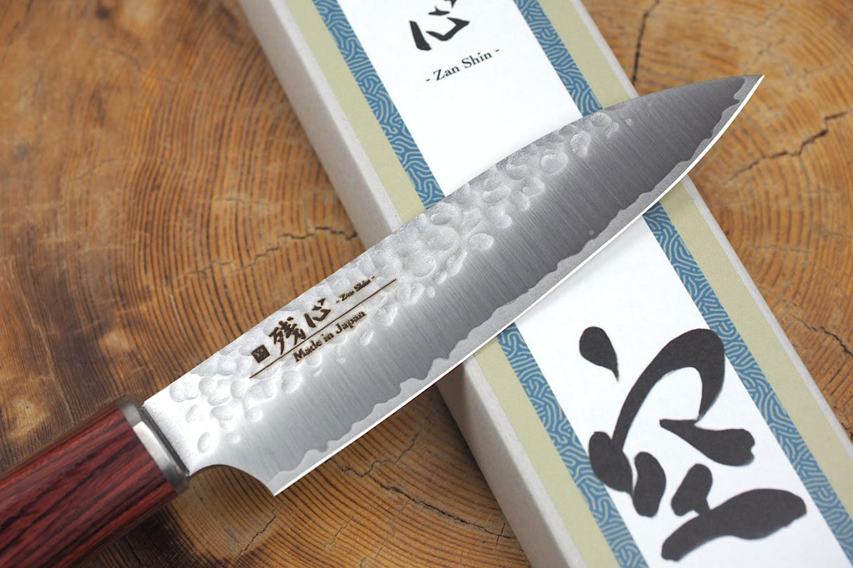 残心 Zan Shin SORA (from Seki) - VG10 Petty Knife Hammered Finish 12cm with Red Laminated Plywood Handle