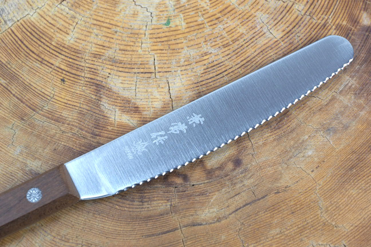 Kanetsune AUS-8 Serrated Blade Spread Knife 11cm