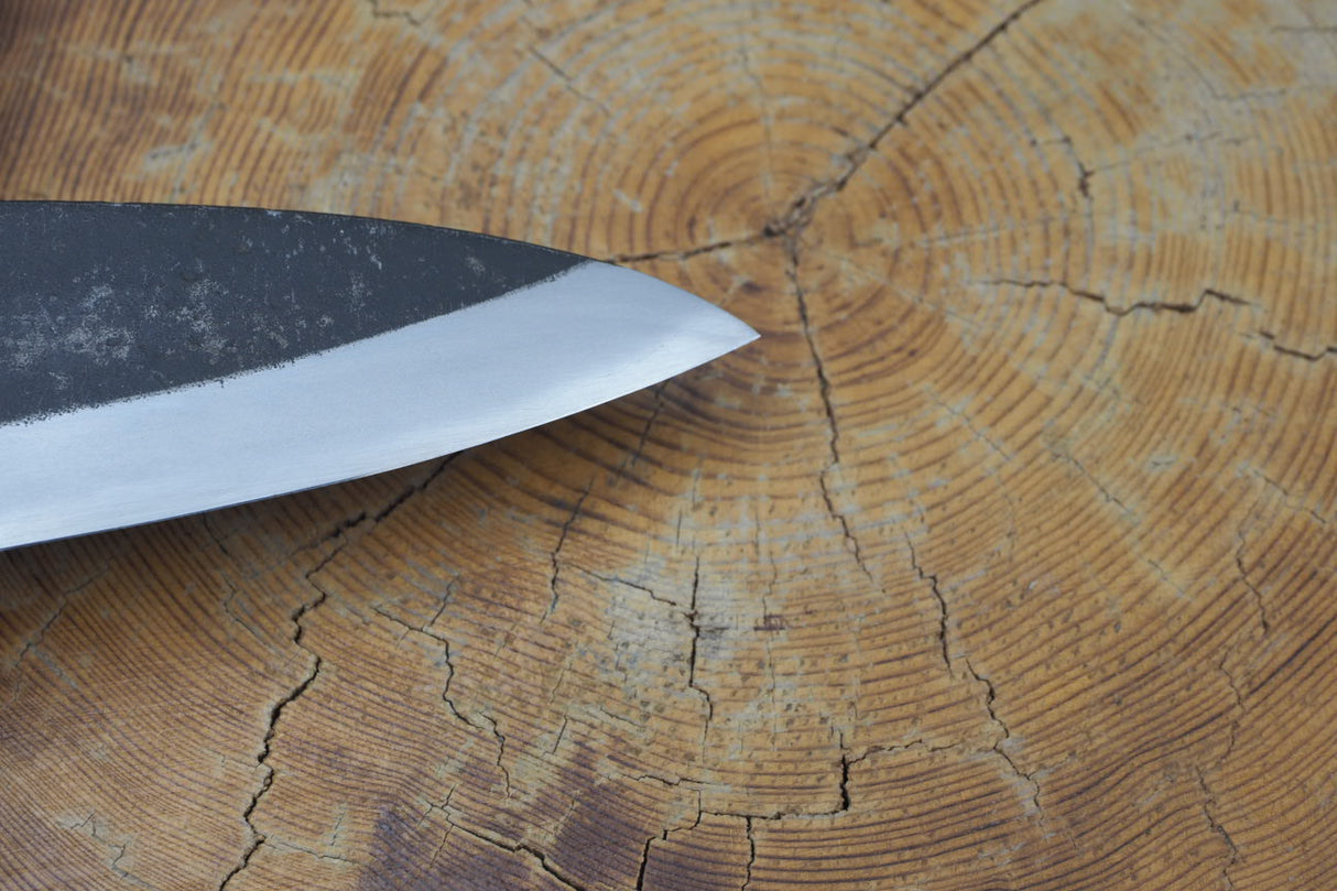 Toshu Giken - Kurouchi Ajikiri Small Deba (9cm/12cm) hagane with magnolia and plastic handle