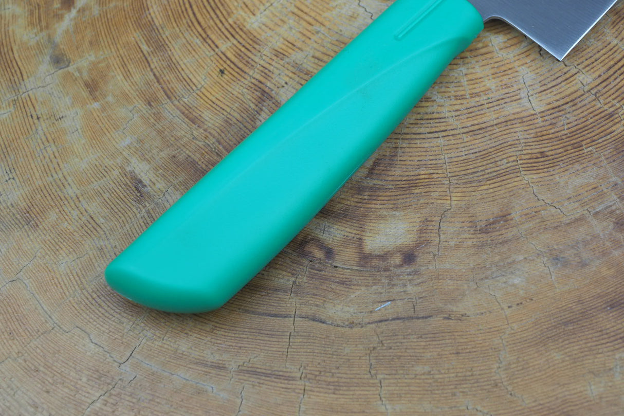 Seki Kanetsugu - Colour Select Gyuto Chef's Knife 21cm (Red, Blue or Green handle)