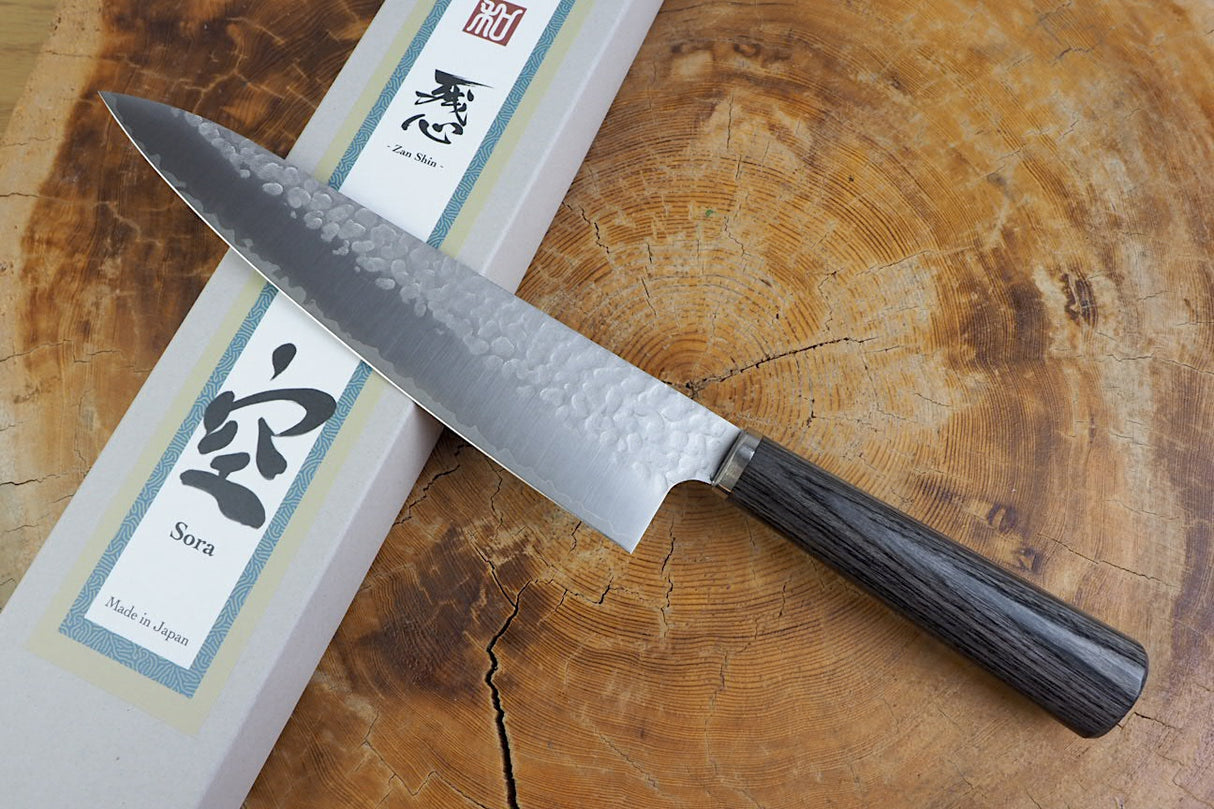 残心 Zan Shin® SORA (from Seki) - VG10 Gyuto Chef's Knife Hammered Finish 20cm with Grey Laminated Plywood Handle