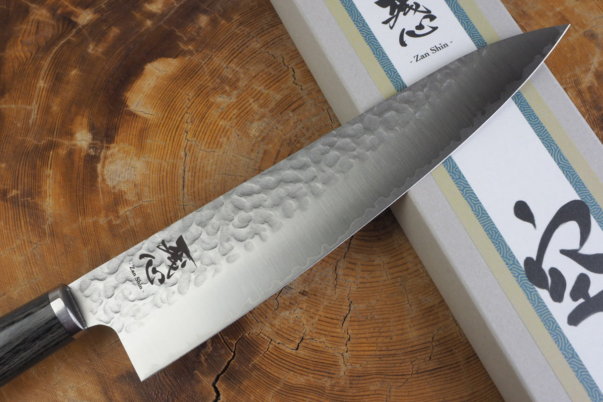 残心 Zan Shin® SORA (from Seki) - VG10 Gyuto Chef's Knife Hammered Finish 20cm with Grey Laminated Plywood Handle