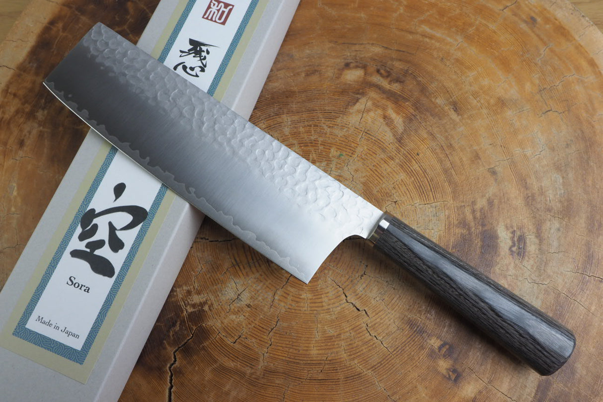 残心 Zan Shin® SORA (from Seki) - VG10 Nakiri Knife Hammered Finish Knife with Grey Laminated Plywood Handle 18cm