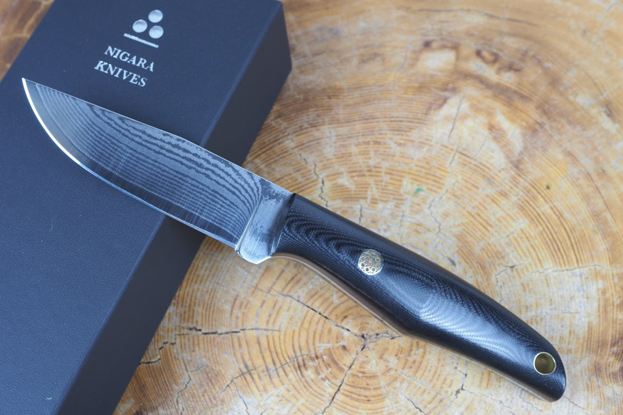 Nigara Hamono - VG XEOS Damascus Outdoor Knife with G10 Handle (leather sheath included)