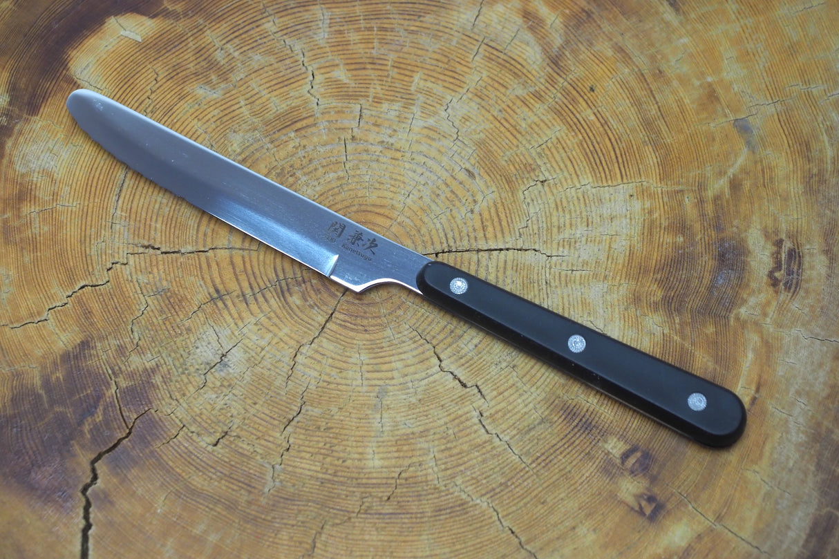 Seki Kanetsugu - 2 Steak Knife (Rounded tip) & 2 Fork Set in a gift box