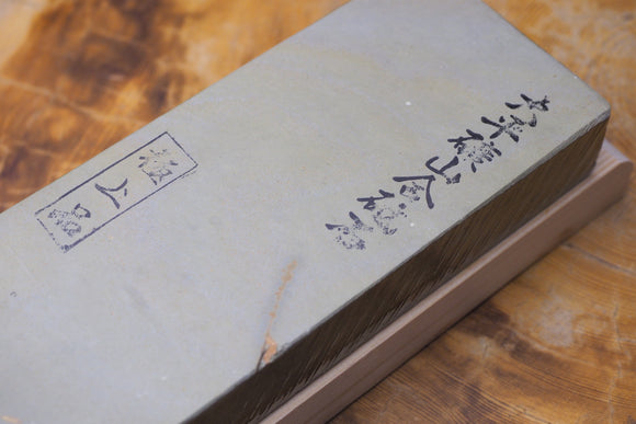 Jnat (Japanese Natural Whetstone) - Ohira Awasedo type40 Gokujo with wooden holder C