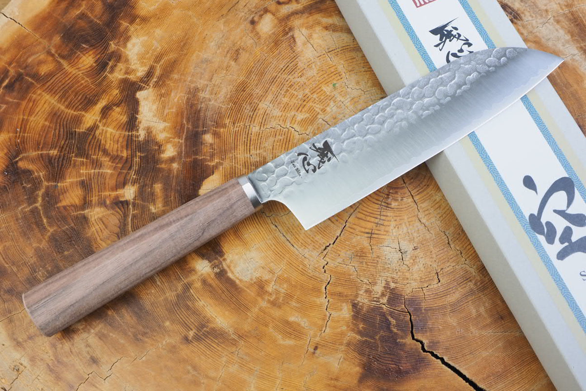 残心 Zan Shin® SORA (from Seki) - VG10 Santoku Hammered Finish with Walnut Handle 16.5cm
