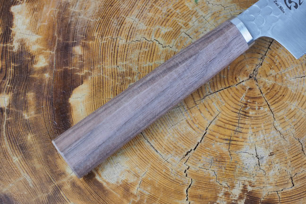 残心 Zan Shin® SORA (from Seki) - VG10 Santoku Hammered Finish with Walnut Handle 16.5cm