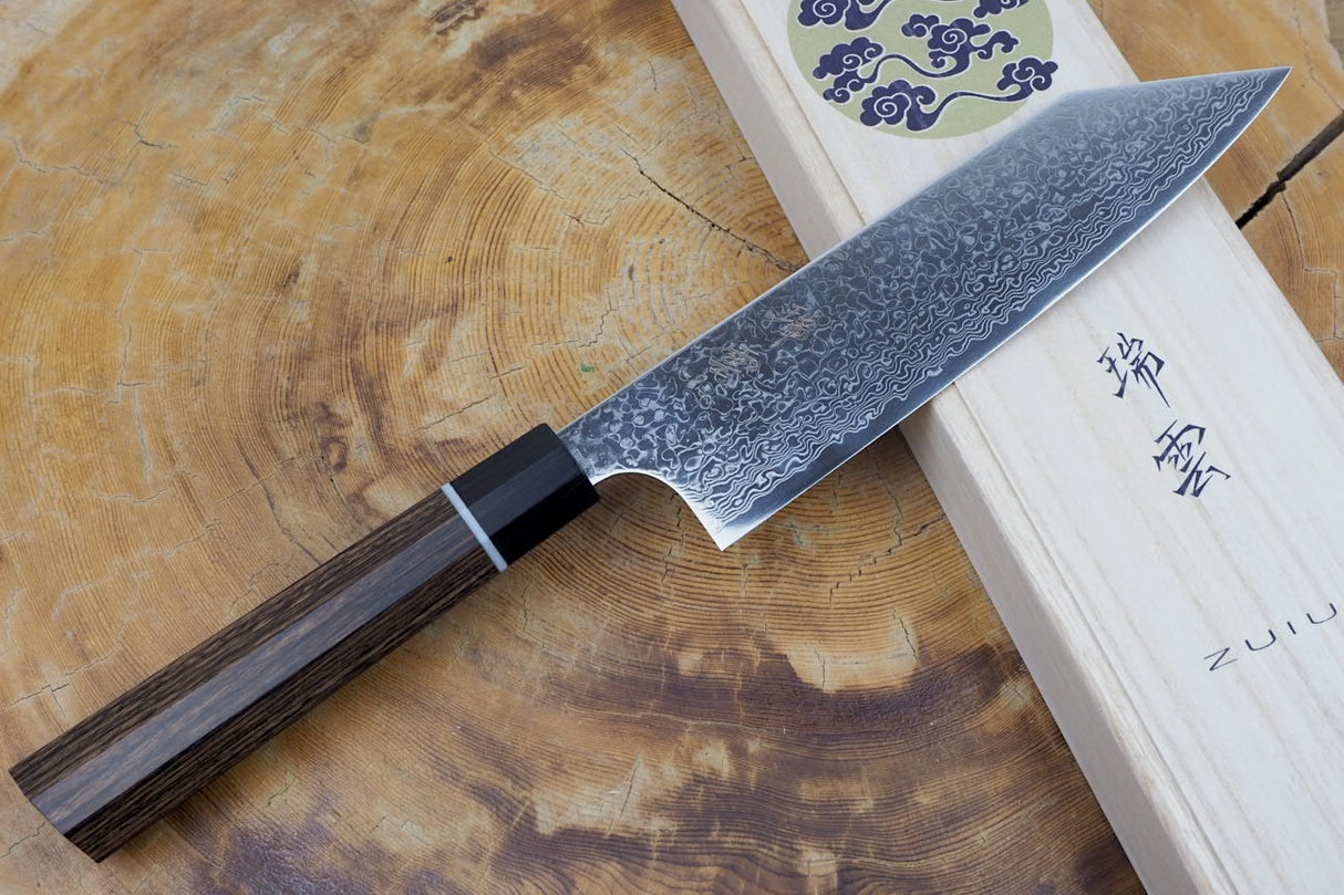 Seki Kanetsugu - Zuiun Santoku SG2 High Speed Powdered Steel Kiritsuke (K-tip) 18cm (custom sheath included)
