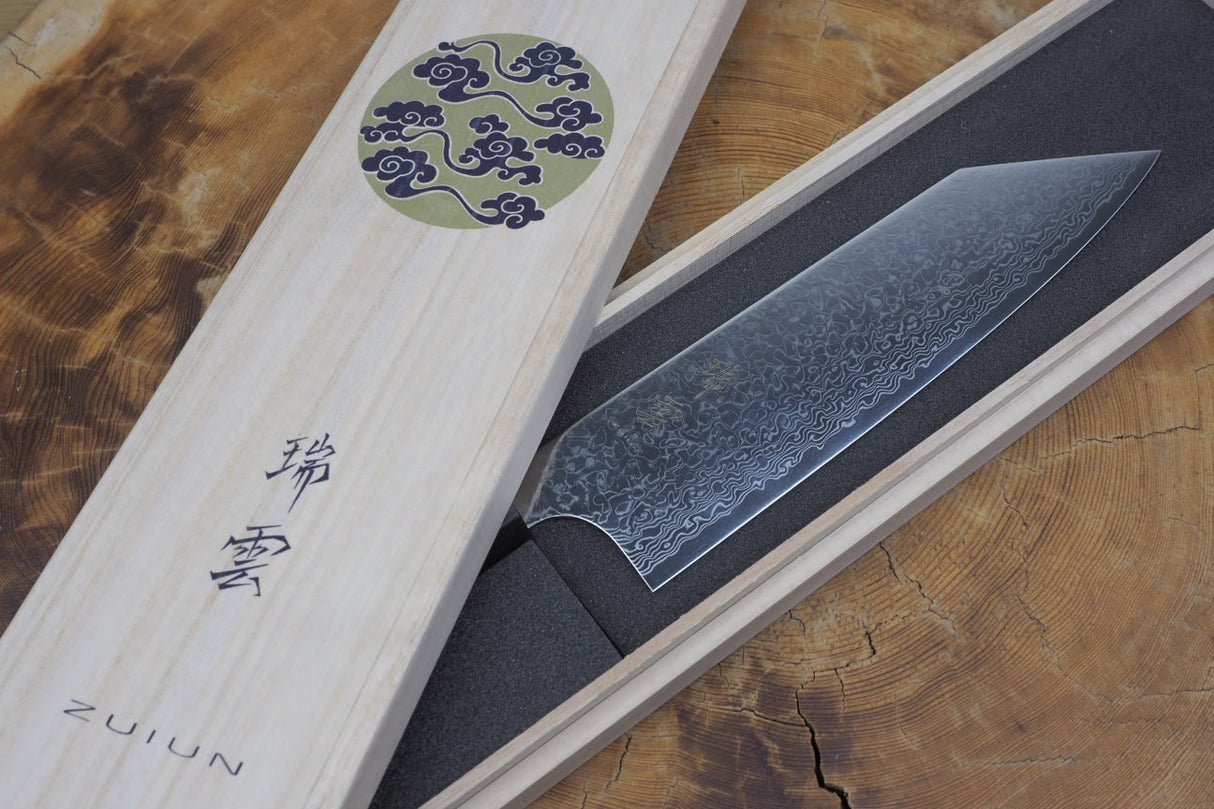 Seki Kanetsugu - Zuiun Santoku SG2 High Speed Powdered Steel Kiritsuke (K-tip) 18cm (custom sheath included)