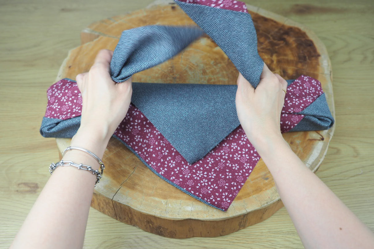 Furoshiki (wrapping cloth) Gift Wrapping Service (For knife products only)