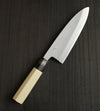 Learn about blade material, size, and handle of kitchen knives