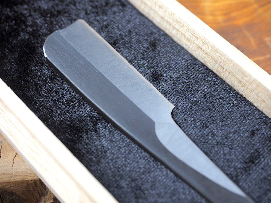 Iwasaki Hand Forged Japanese Kamisori Razer 44mm