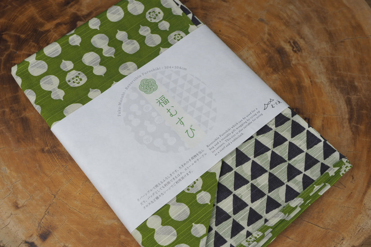 "Furoshiki" Wrapping Cloth - Fuku-Musabi Reversible Hyotan/Uroko Green/Navy (104cm x104cm)