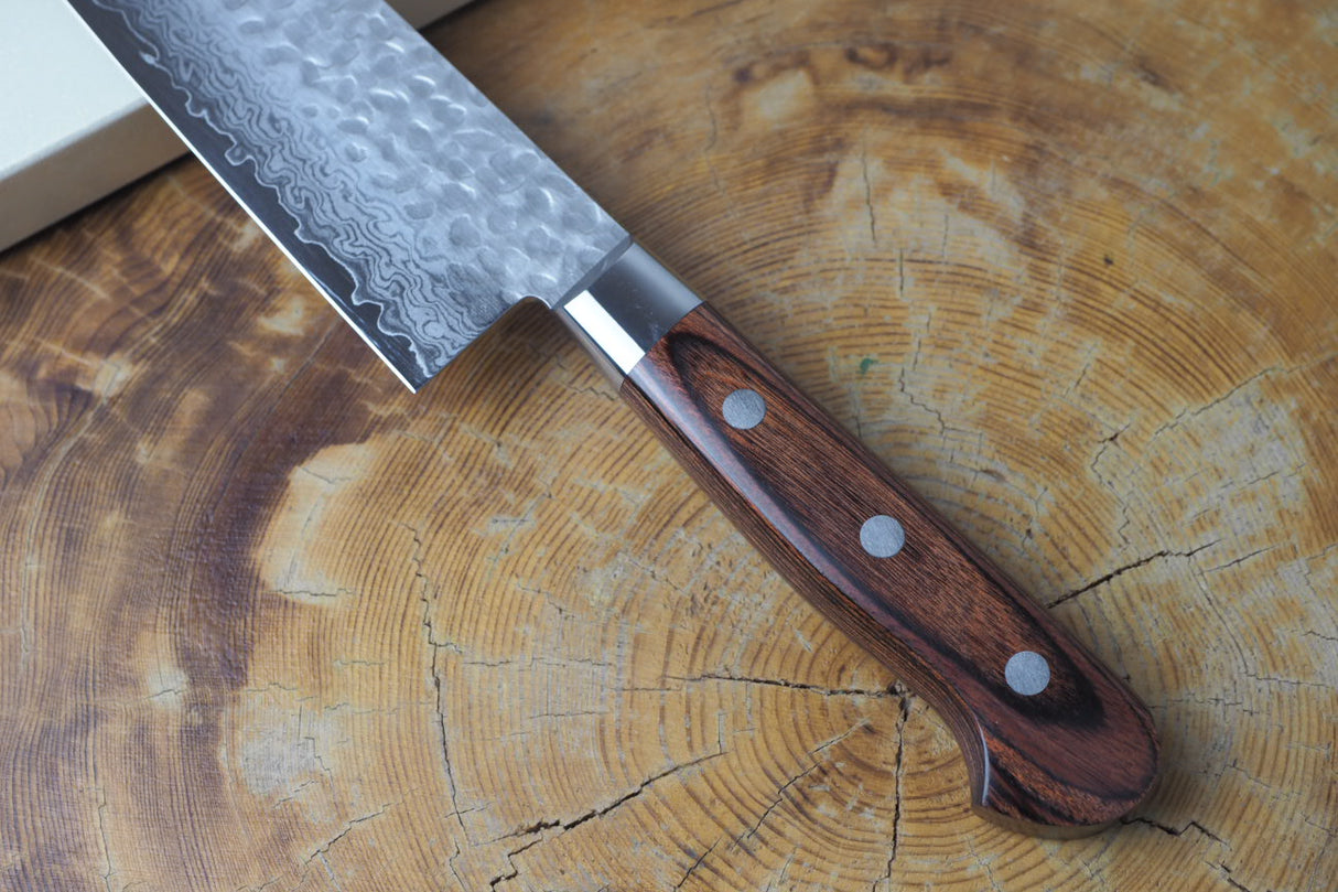 Sakai Jikko "Mille-Feuille" Santoku Knife Damascus with Hammered Finish (18cm)