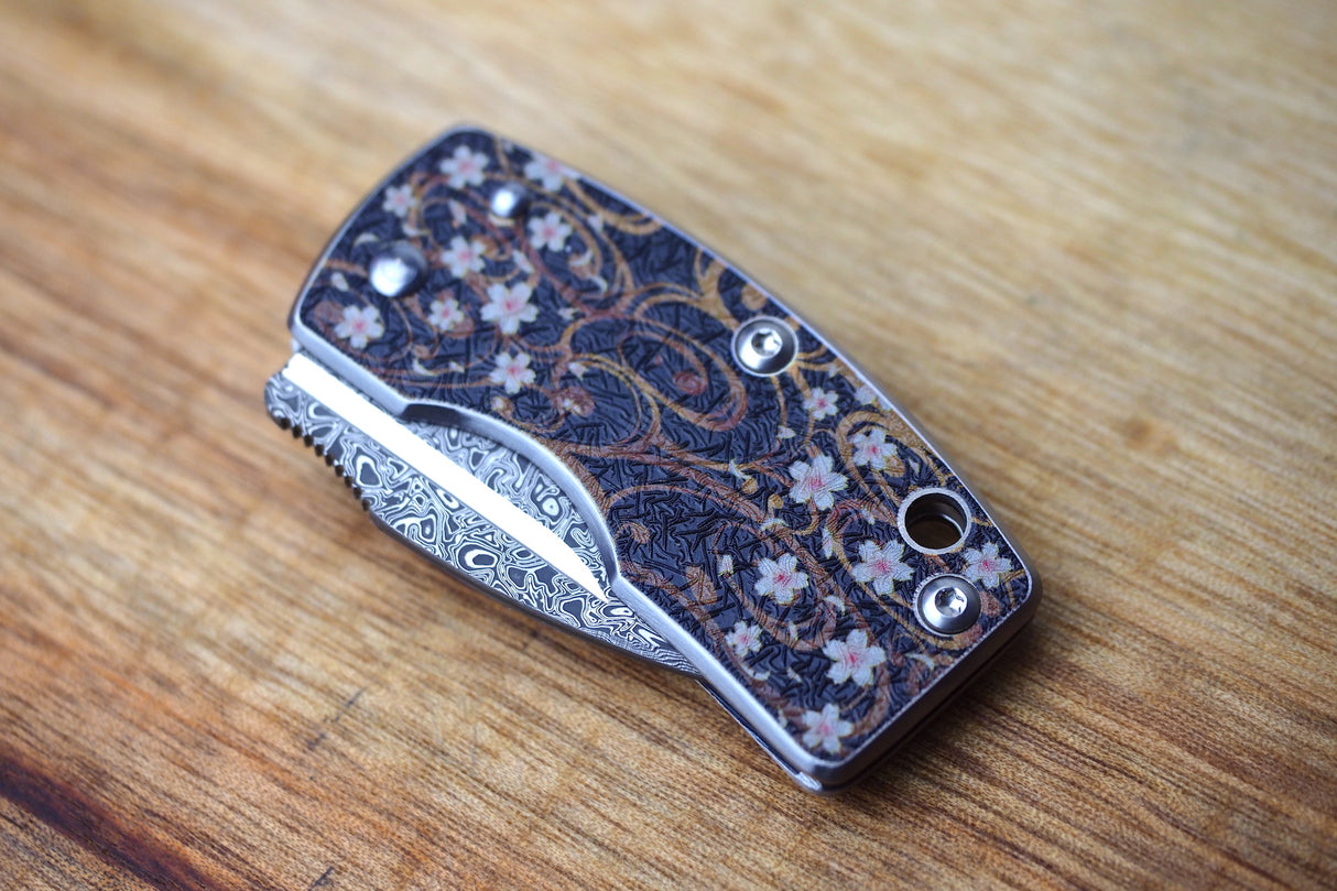 Money Clip Knife - UKIMON Ukiyo-e Prints Damascus VG10 Core Steel (Mt.Fuji/Blue Wave/Cherry Blossom/Camellia)