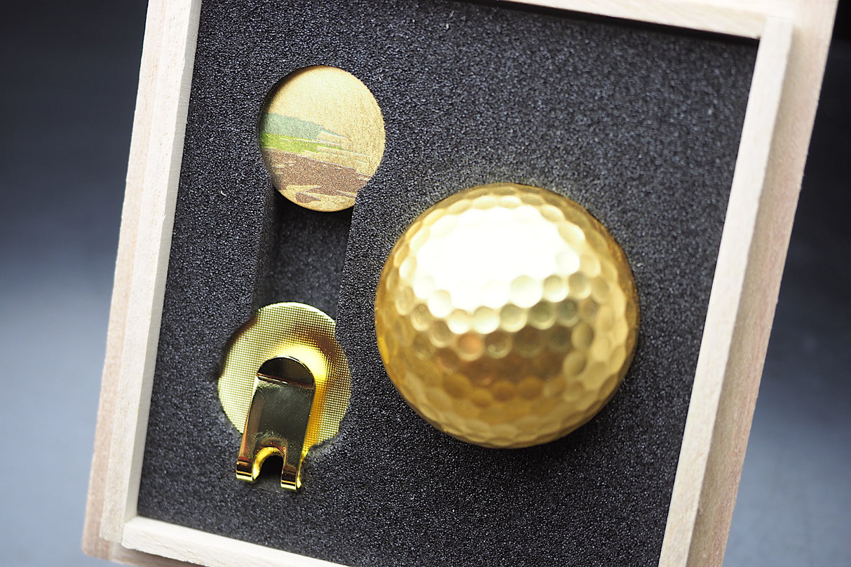 Golf ball and Marker set