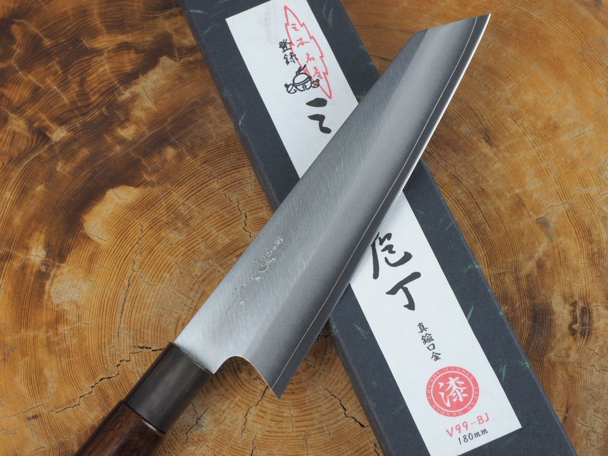 Misuzu VG10 Steel Bunka-Santoku (K-tip) Lacquer Coated Handle with Brass Bolster 18cm