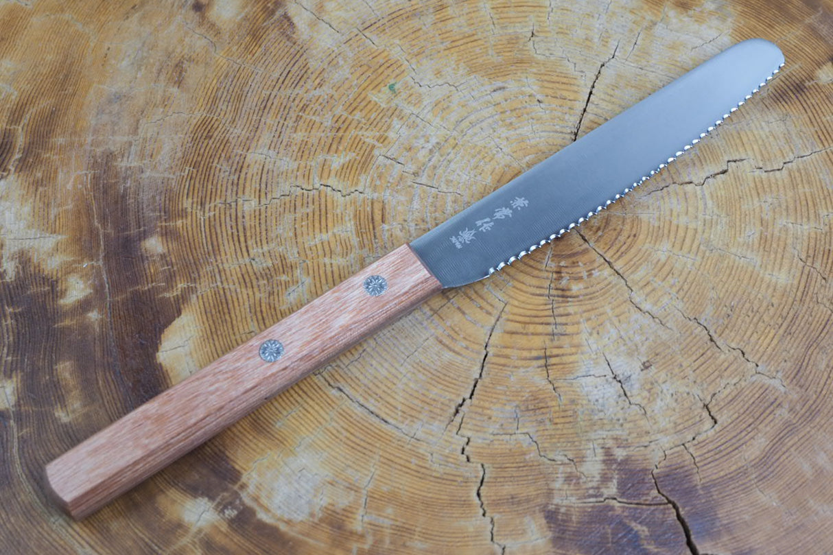 Kanetsune AUS-8 Serrated Blade Spread Knife 11cm Red Plywood Handle