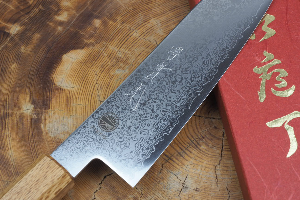 Sakai Jikko "Loco Damascus" Wa-Santoku Knife VG10 Mirror-Polished Nickel Damascus with Japanese Oak Handle (16.5cm)