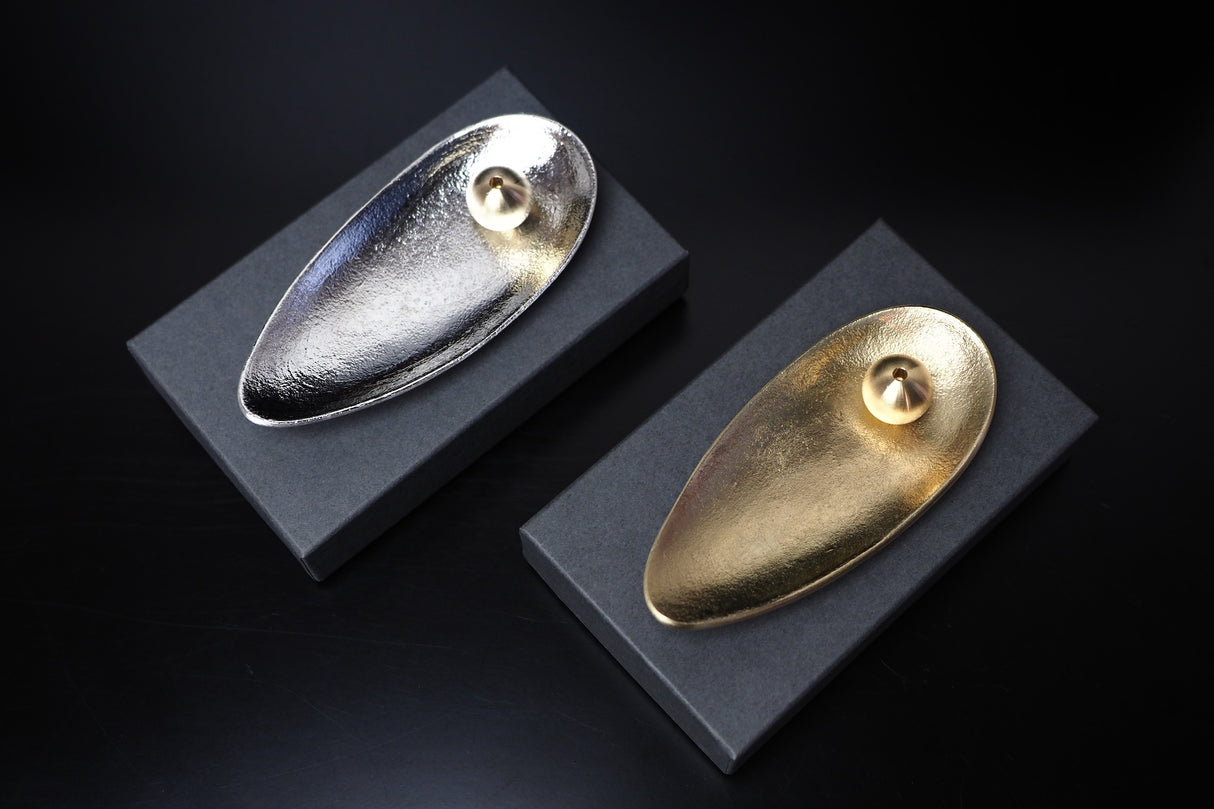 Nousaku - Brass Incense Holder (bamboo leaf shape)