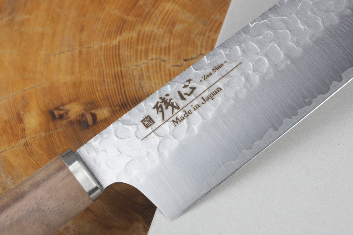 残心 Zan Shin SORA (from Seki) - VG10 Santoku Hammered Finish with Walnut Handle 16.5cm