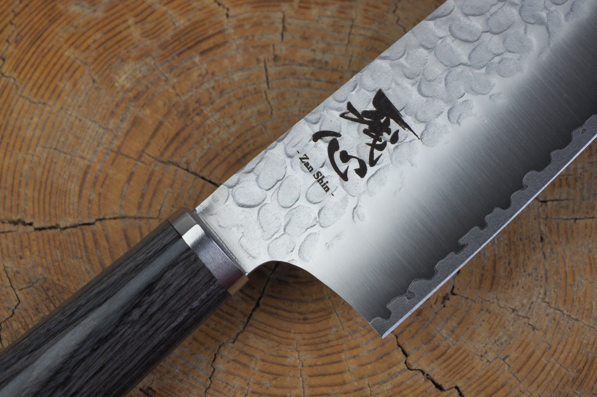 残心 Zan Shin® SORA (from Seki) - VG10 Bunka Knife Hammered Finish 18cm with Grey Laminated Plywood Handle