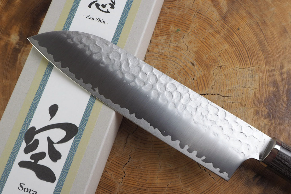 残心 Zan Shin® SORA (from Seki) - VG10 Santoku Hammered Finish with Grey Laminated Plywood Handle 16.5cm