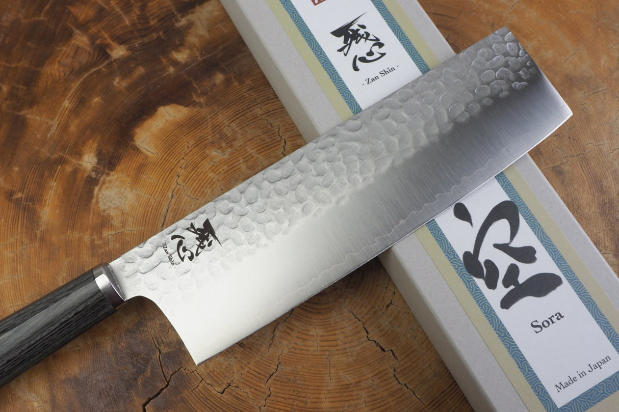 残心 Zan Shin® SORA (from Seki) - VG10 Nakiri Knife Hammered Finish Knife with Grey Laminated Plywood Handle 18cm