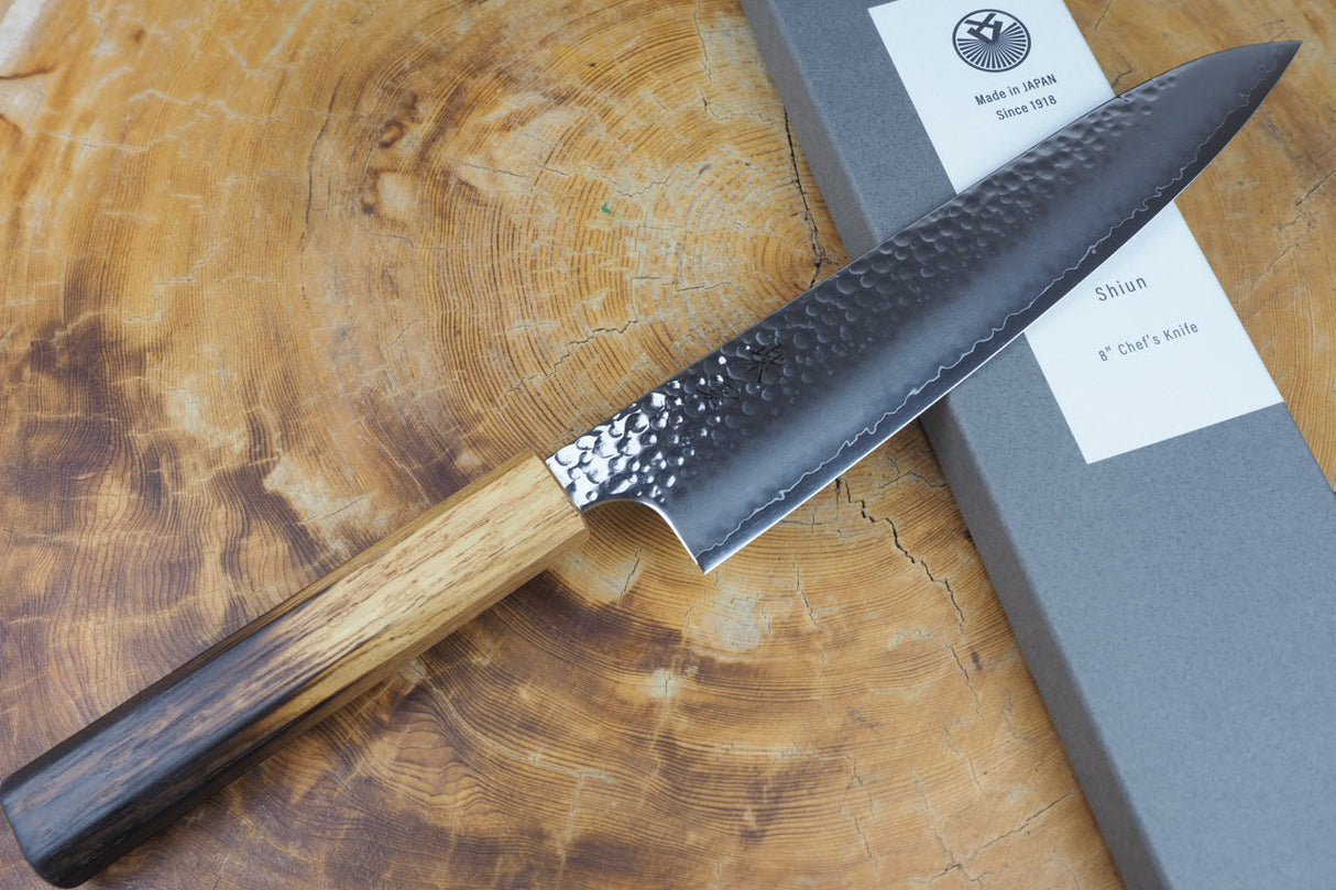 Seki Kanetsugu - Shiun Gyuto Chef's Knife 20cm VG10 Steel with Burnt Lacquer Oak Handle