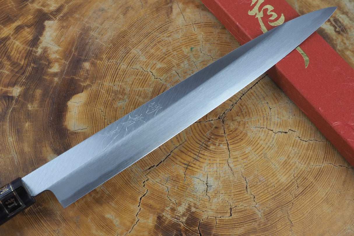 Sakai Jikko "Betsuuchi" White-3 Steel Sashimi Yanagiba Knife (24cm/27cm)