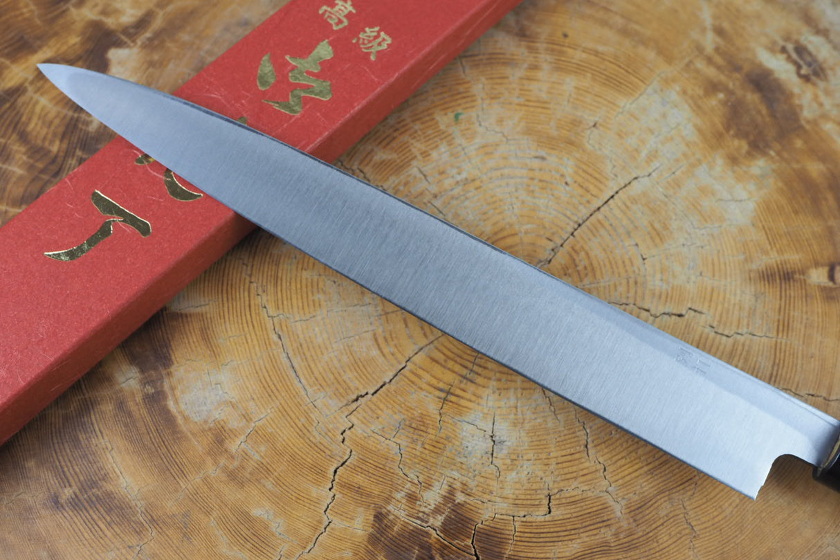 Sakai Jikko "Betsuuchi" White-3 Steel Sashimi Yanagiba Knife (24cm/27cm)