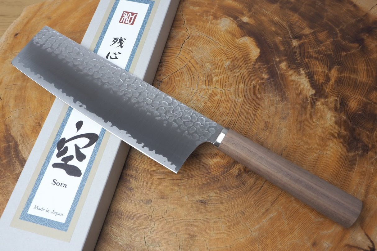 残心 Zan Shin SORA (from Seki) - VG10 Nakiri Knife Hammered Finish Knife with Walnut Handle 18cm