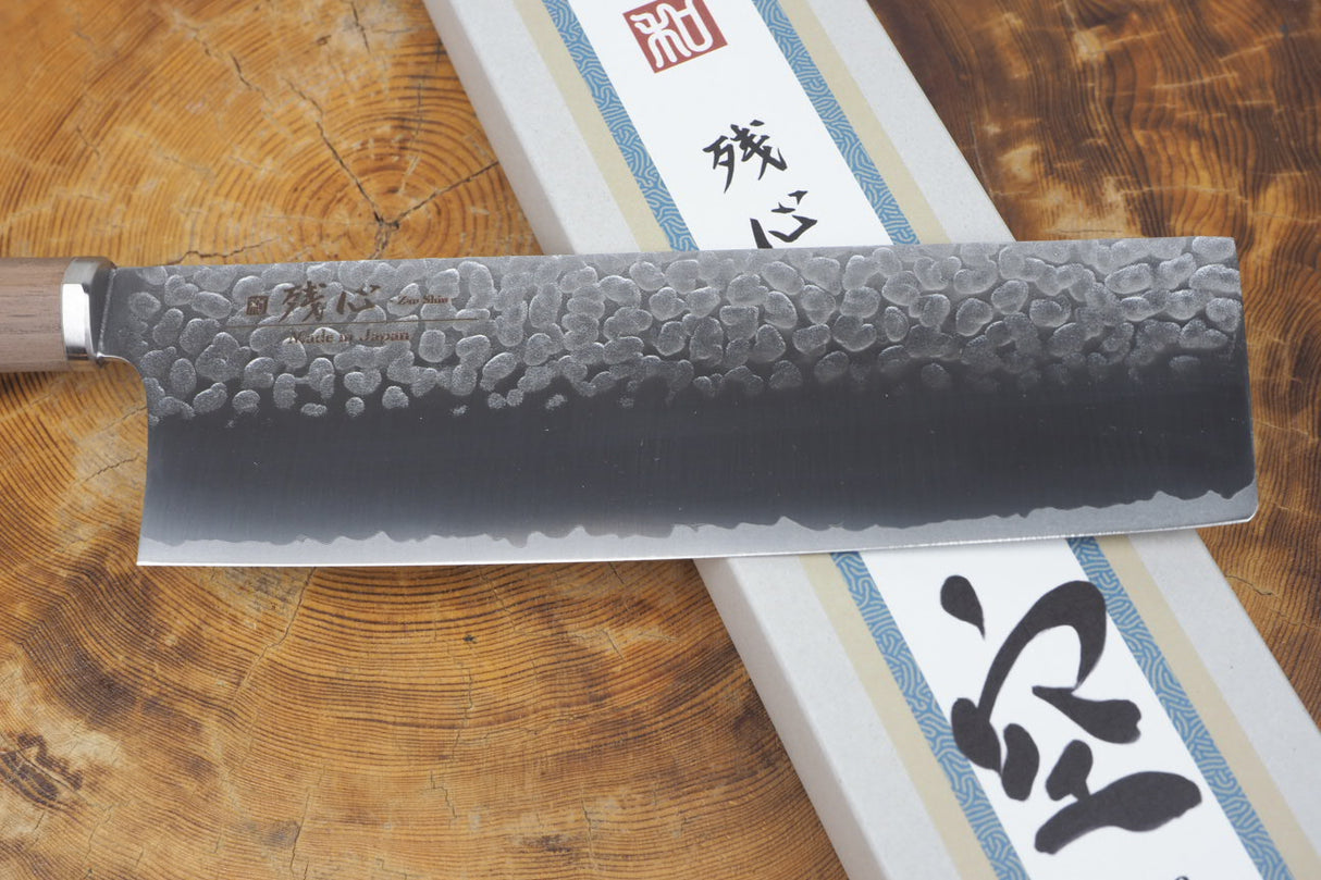 残心 Zan Shin SORA (from Seki) - VG10 Nakiri Knife Hammered Finish Knife with Walnut Handle 18cm