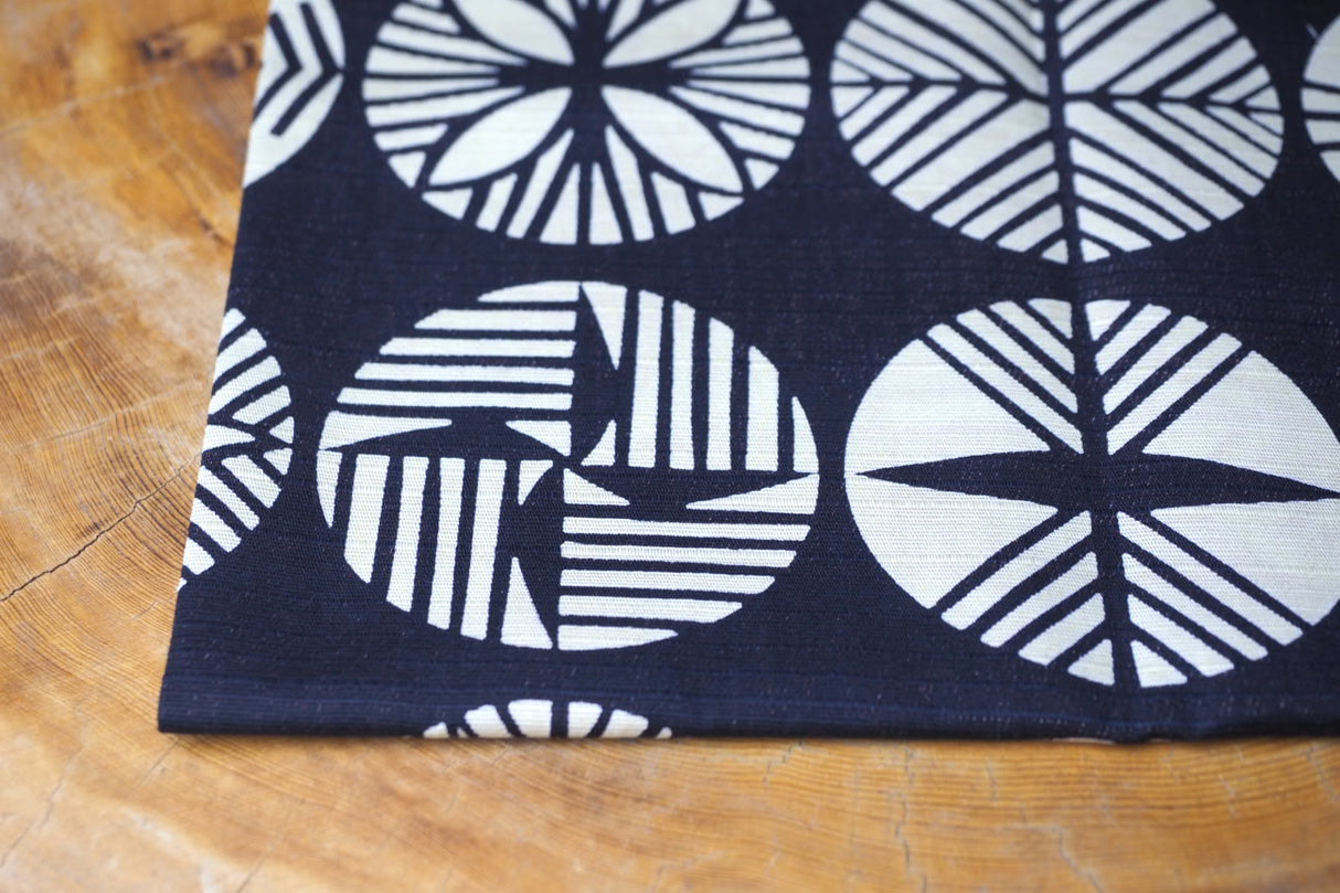 "Furoshiki" Wrapping Cloth - Isa Monyo Reversible Pine Navy Blue/Red (48cm x48cm)