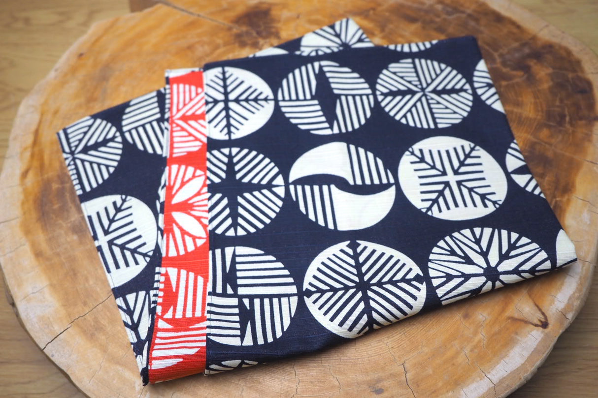 "Furoshiki" Wrapping Cloth - Isa Monyo Reversible Pine Navy Blue/Red (48cm x48cm)