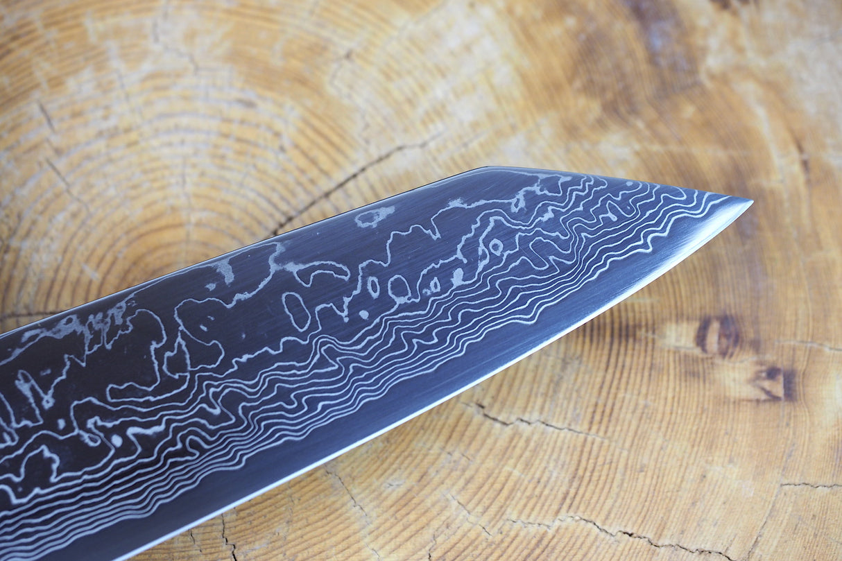 Sukenari SG2 Mirror-Polished Damascus Powdered High Speed Steel Kiritsuke (K-tip) Gyuto Chef's knife (21cm) with Rosewood & Buffalo Horn Handle