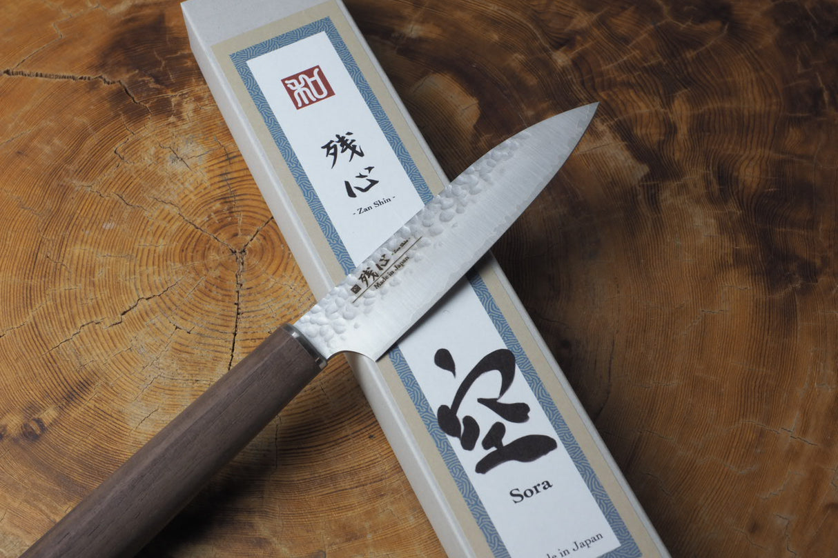 残心 Zan Shin SORA (from Seki) - VG10 Petty Hammered Finish with Walnut Handle 12cm