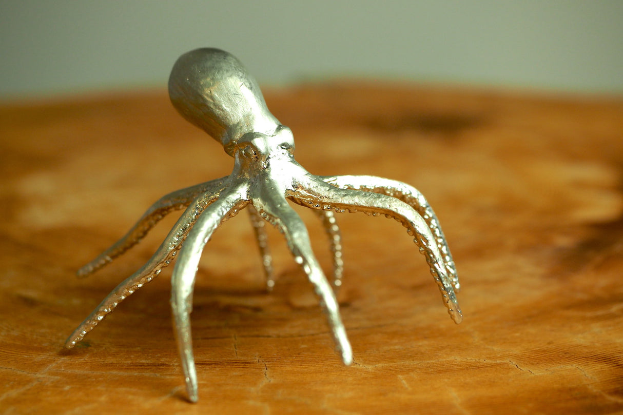 Nousaku - "Octopus" Bendable Tin Figurine