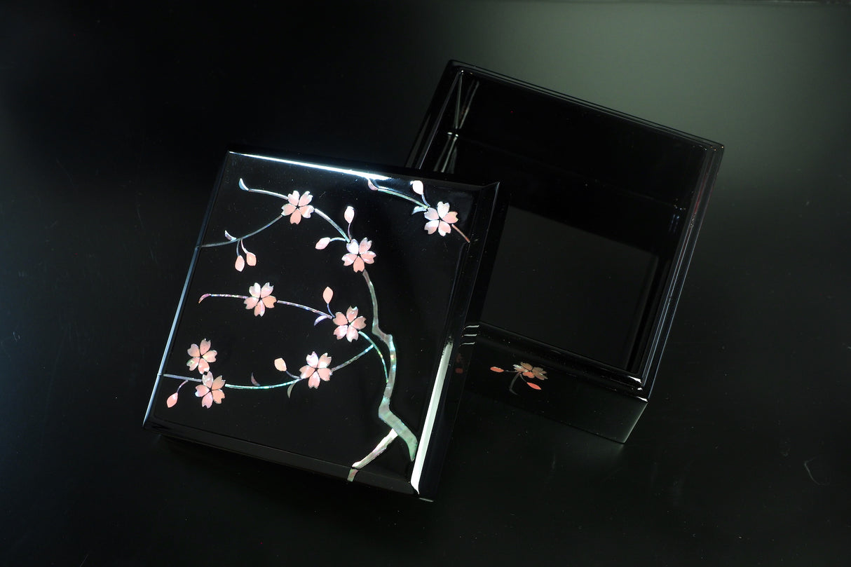 Raden Lacquer Jewel Box - Cherry Blossom Pattern (black) (11.2x11.2x5.6cm)