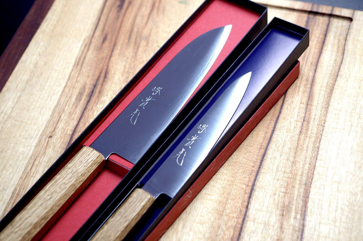 2 Knife Set - Sakai Jikko Wa-Santoku (18cm) and Wa-Petty (15cm) VG10 Core Japanese Oak Handle