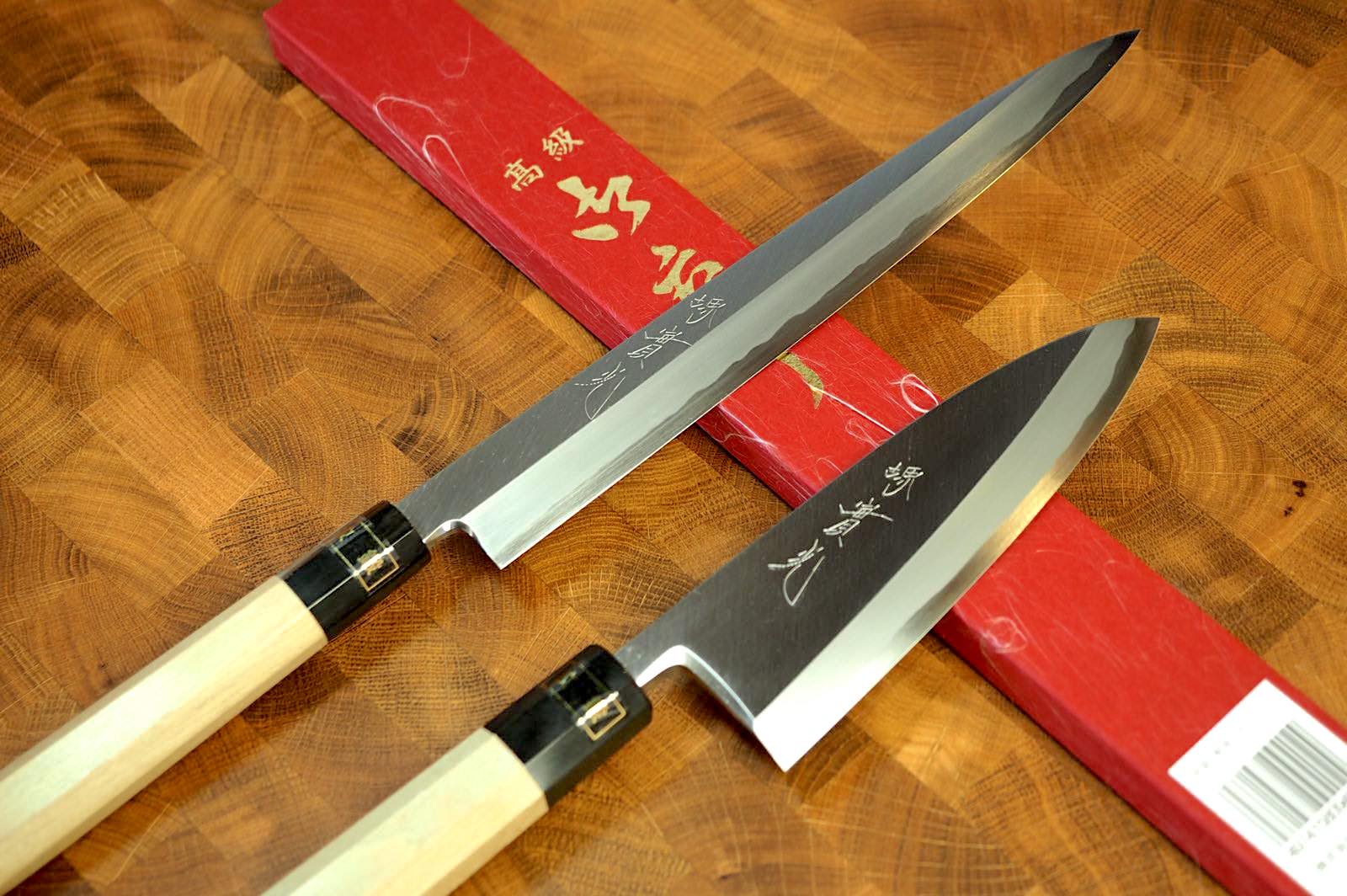 https://kazsknifeonline.com.au/cdn/shop/products/Montan_blue_2_sashimi_and_deba_knife_3_2000x.jpg?v=1642242975