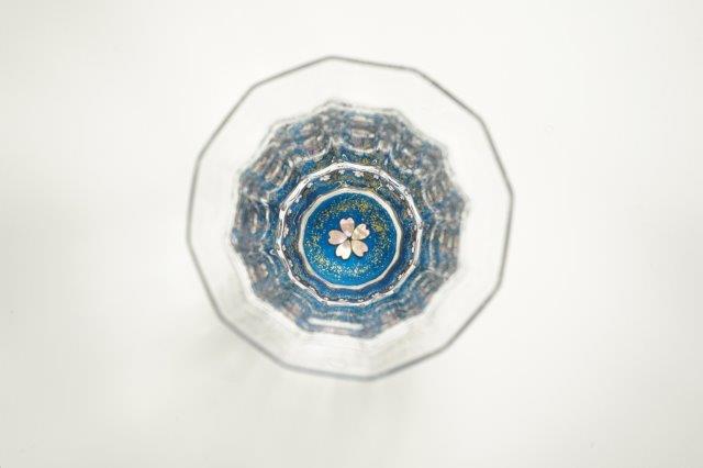 "Raden" Lacquer Coated Glass 150ml - Kaleidoscope Glass with Cherry Blossoms Pattern (blue)