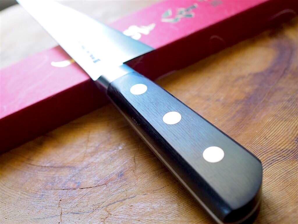 Sakai Jikko Boing Knife (Honesuki-Kaku) Standard Japanese Carbon Steel (15cm)