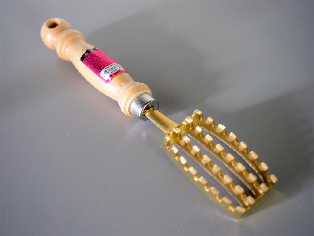 Fish Scaler Brass