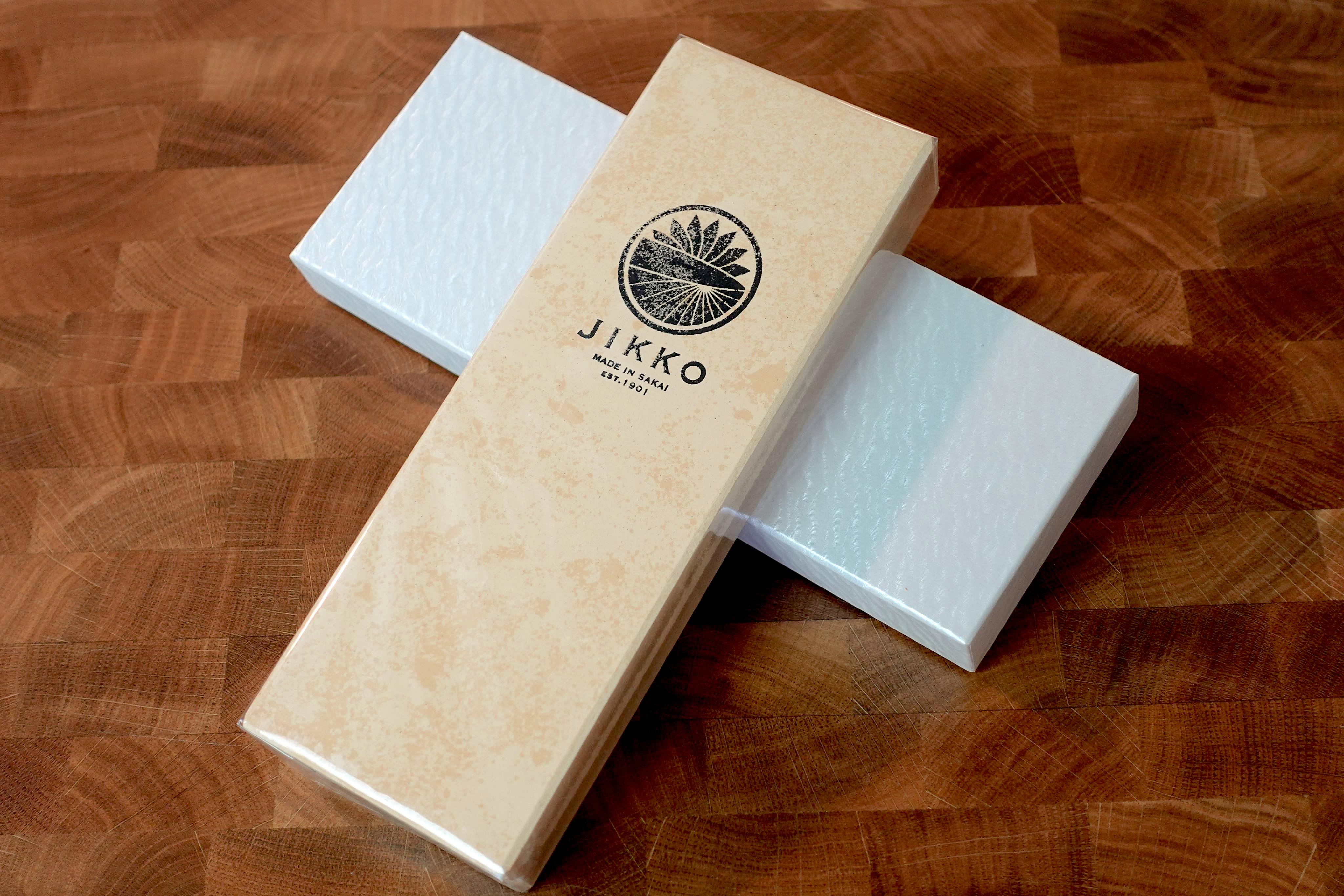 Sakai Jikko Ceramic Whetstone #13000 – Kaz's Knife and Kitchenware